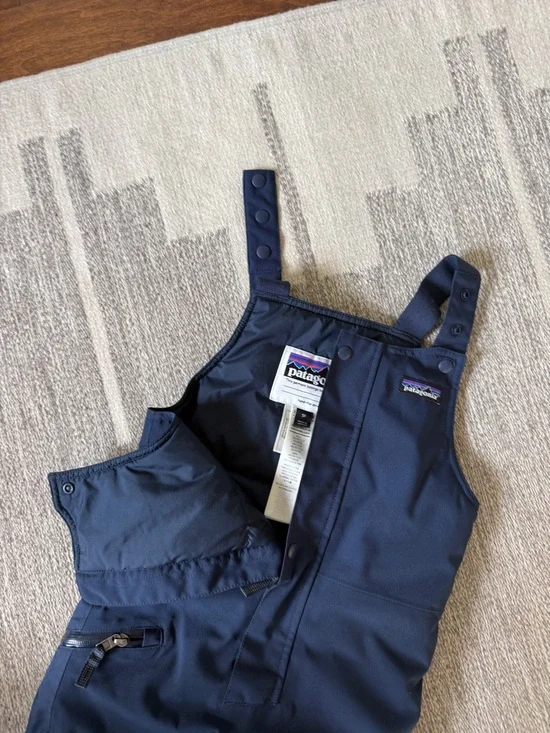 Patagonia Kids Navy Snow Bib Overalls with Reflective Accents Boy’s Size 5T - Picture 4 of 5